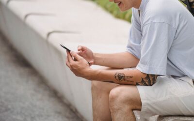 Todo lo que necesitas saber sobre el ‘tech neck’